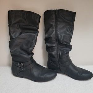 Women's Boots size 8.5 Black Seven Dials Dillion Fashion.